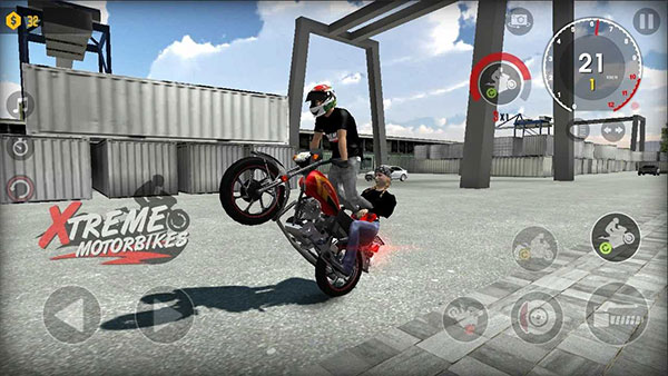 极限摩托车手游最新版(Xtreme Motorbikes)4